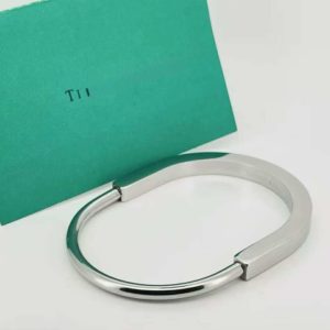 Sleek Curve Stainless Bracelet